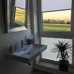 Am Jenneberg Mit Koelnbonn- Ausblick בורנהיים