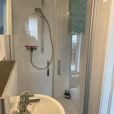 Am Jenneberg Mit Koelnbonn- Ausblick Lägenhet