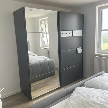 Am Jenneberg Mit Koelnbonn- Ausblick Lägenhet *