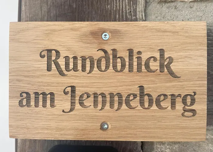 Am Jenneberg Mit Koelnbonn- Ausblick * بورنهايم